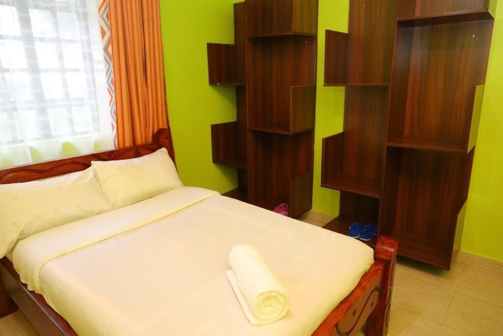 Esniko Villa Narok Buitenkant foto