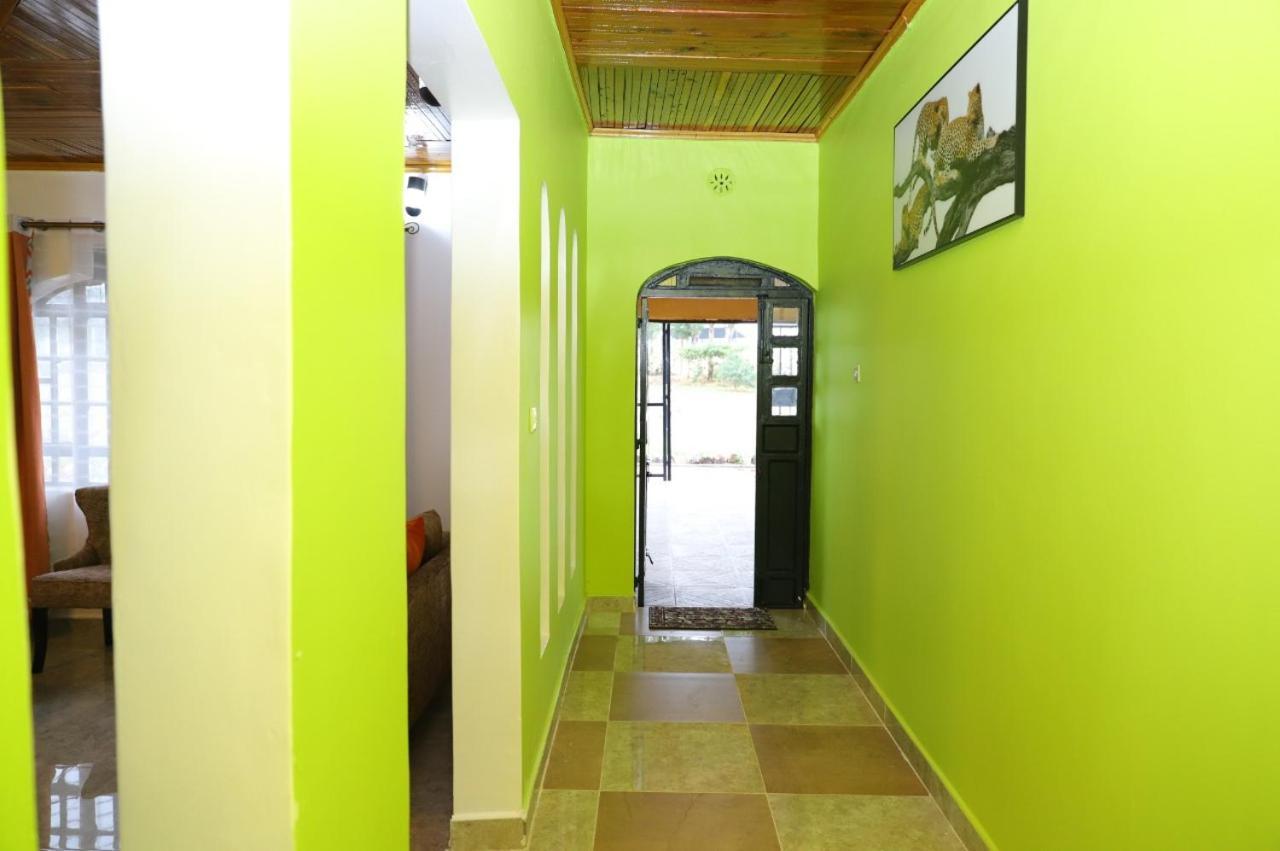 Esniko Villa Narok Buitenkant foto