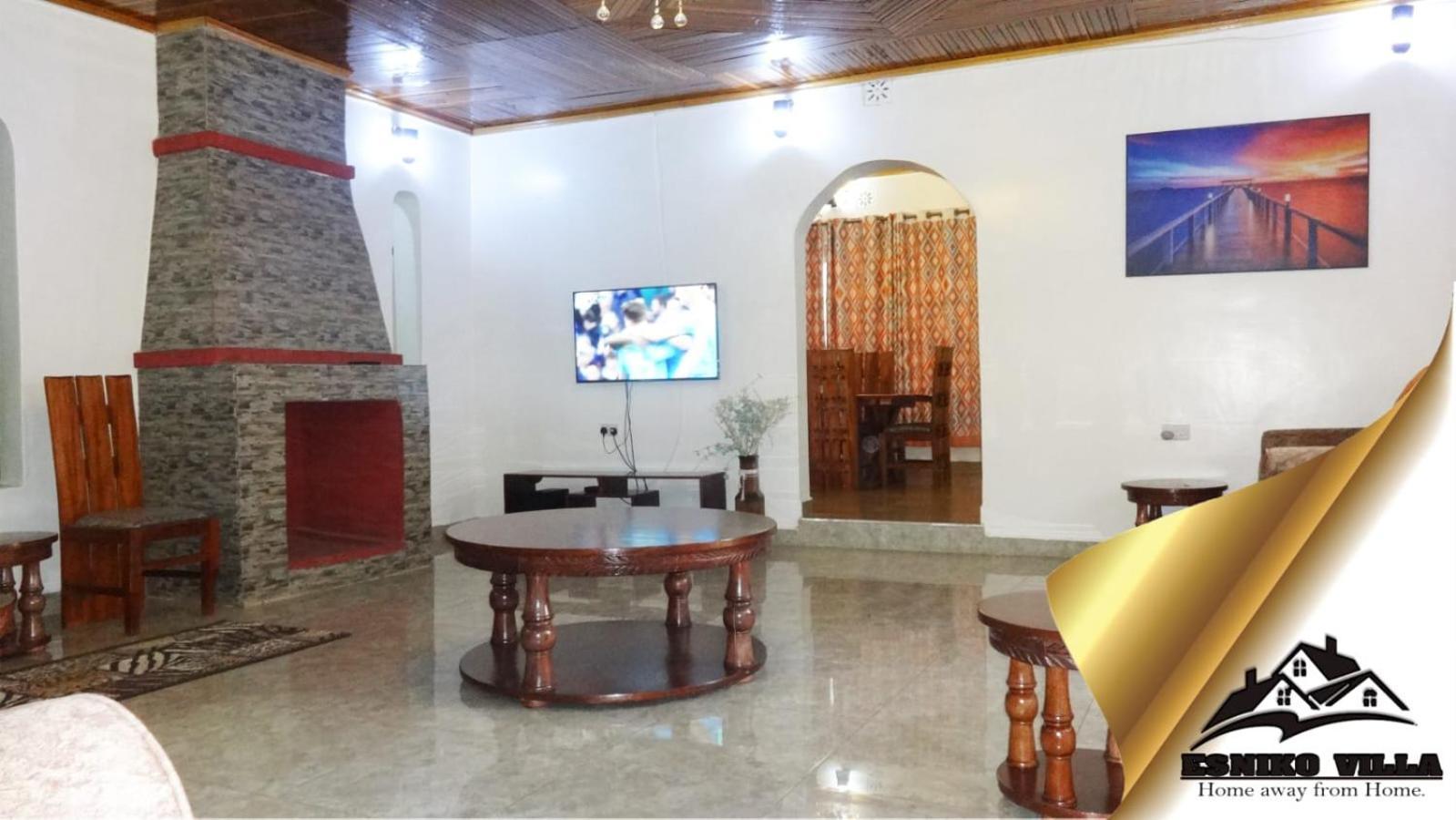 Esniko Villa Narok Buitenkant foto