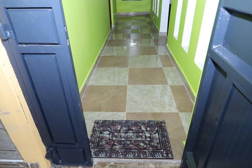 Esniko Villa Narok Buitenkant foto