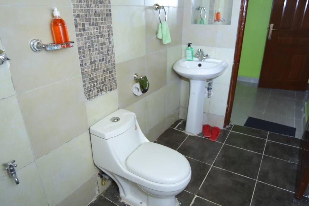 Esniko Villa Narok Buitenkant foto